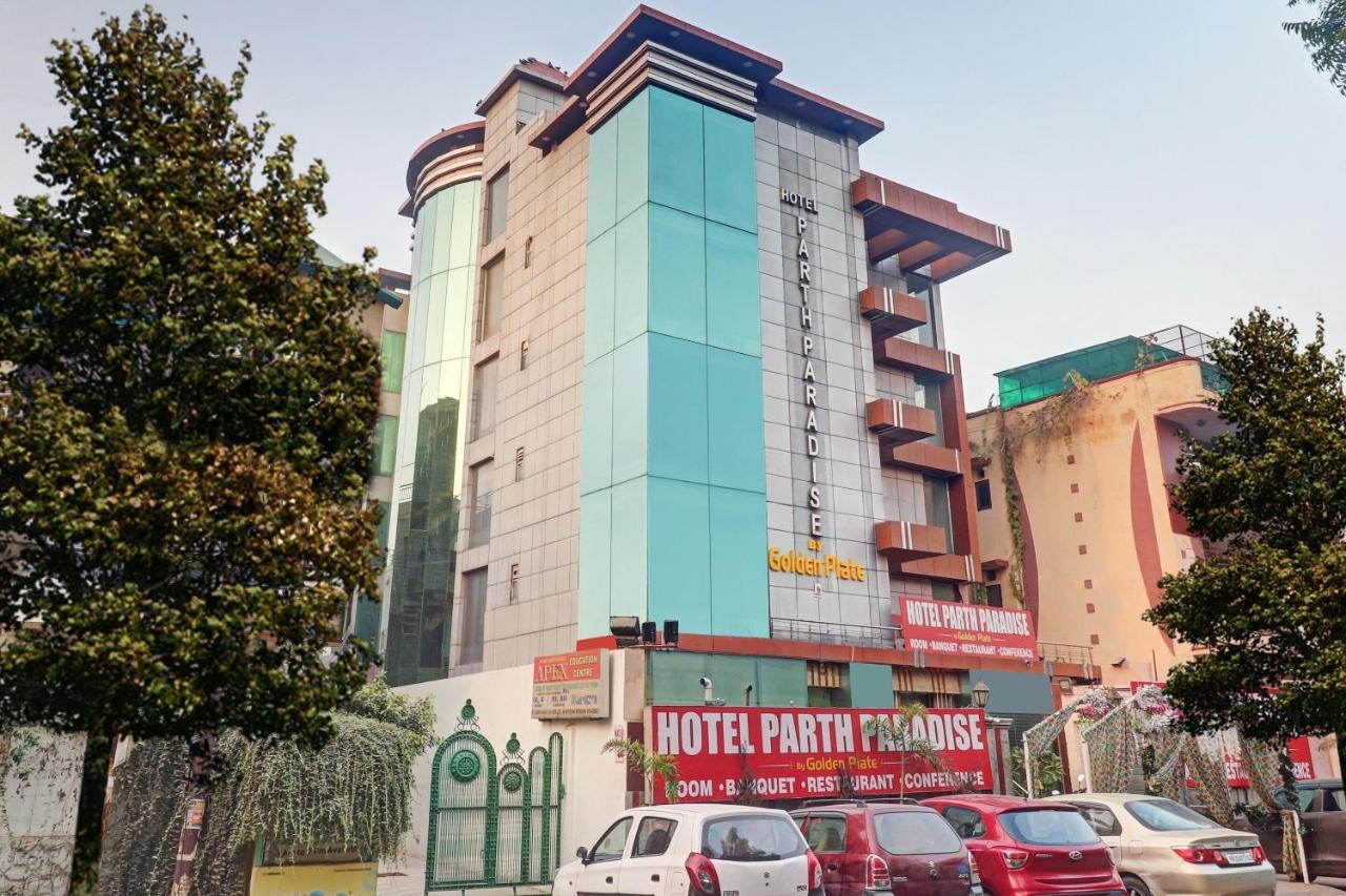 Oyo Townhouse 748 Hotel Parth Paradise Ghaziabad Eksteriør billede